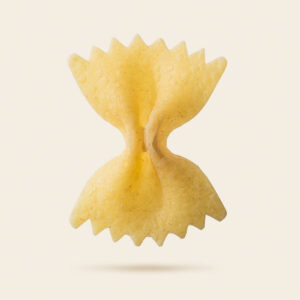 Farfalle tricolore con pomodoro e basilico - immagine 4