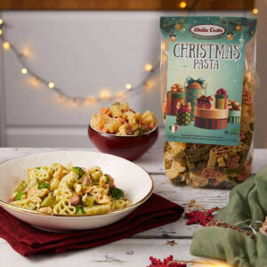 Christmas pasta tricolore al pomodoro e spinaci - immagine 4